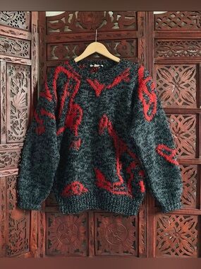 Vintage 80s Hand Knit Chunky Sweater